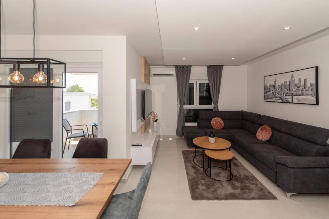 Penthouse Paola- Modern And Luxury Apartment In 자다르 외부 사진